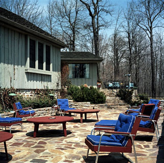 Aspen Lodge patio