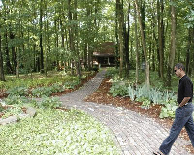 Camp David - Red Oak cabin - parody