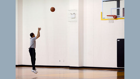 Obama playing basketball 