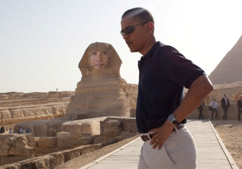Obama next to the Sphinx and pyramids in Egypt